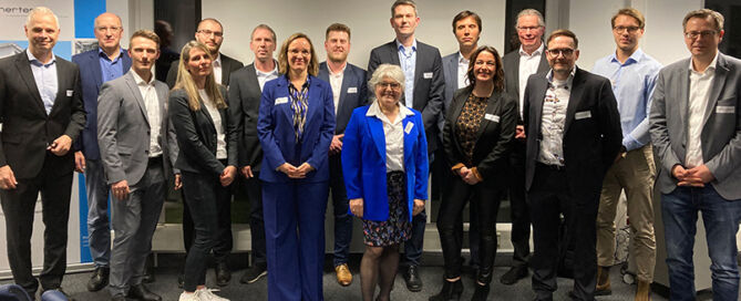 Gruppenfoto des h2-netzwerk-ruhr